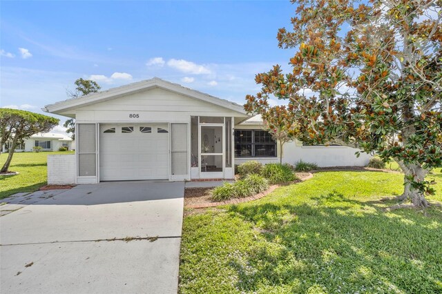 805 Mandarin Cir, Bradenton, FL 34208 - photo 3