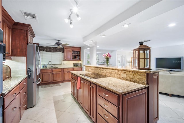 1017 Estremadura Dr, Bradenton, FL 34209 - photo 4