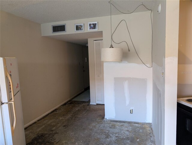2763 Woodgate Ln Unit 201, Sarasota, FL 34231 - photo 11