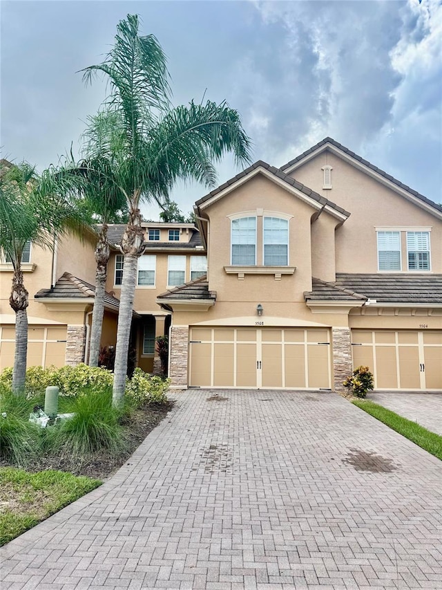 5508 Napa Dr, Sarasota, FL 34243 - photo 1