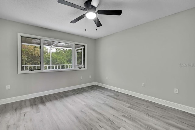 1036 Lake Avoca Dr, Tarpon Springs, FL 34689 - photo 39