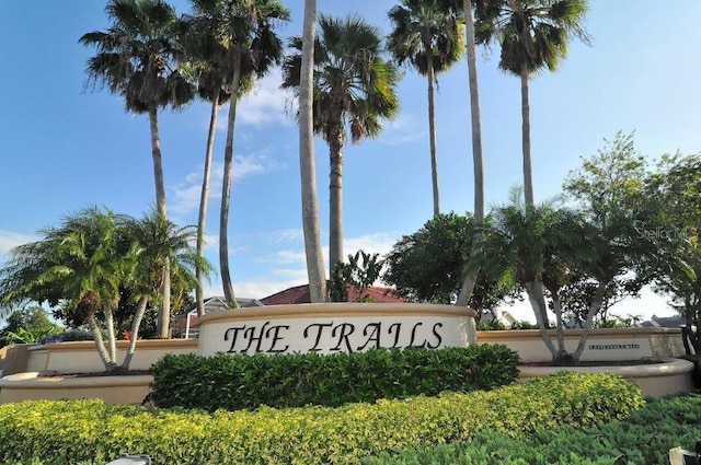7207 38th Ct E, Sarasota, FL 34243 - photo 45