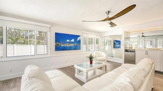 1857 Tulip Dr, Sarasota, FL 34239 - photo 2