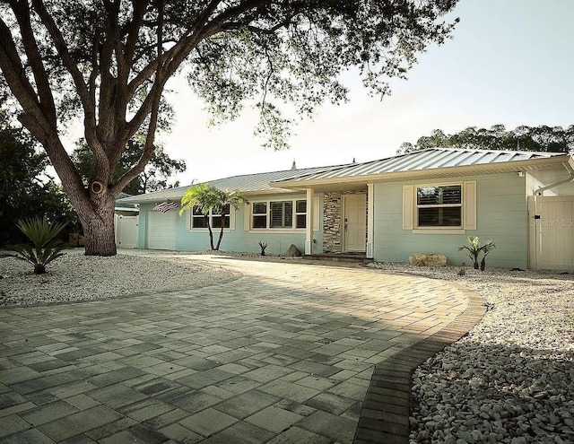 1857 Tulip Dr, Sarasota, FL 34239 - photo 6