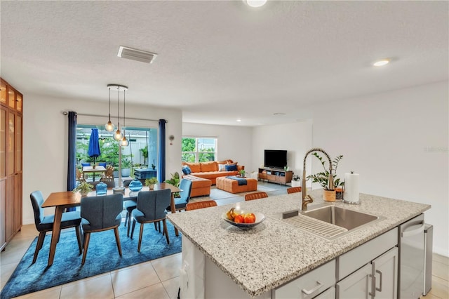 7520 Rosewood Garden Loop, Tampa, FL 33637 - photo 11