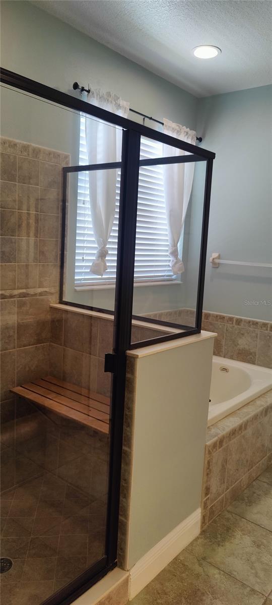 22011 Belgian Ct, Mount Dora, FL 32757 - photo 12