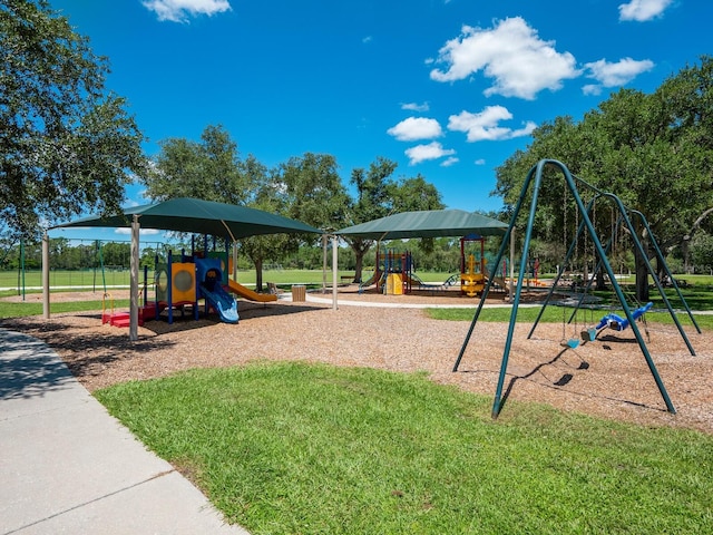 6404 Royal Tern Cir, Lakewood Ranch, FL 34202 - photo 49