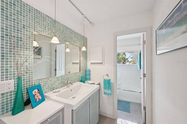 5588 Golf Pointe Dr Unit 1, Sarasota, FL 34243 - photo 31