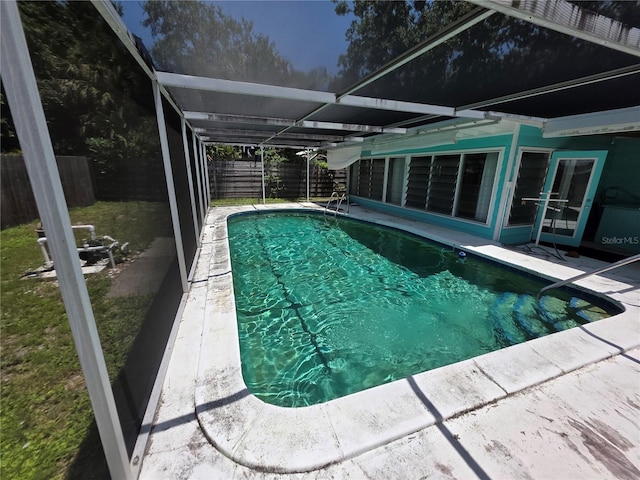 1330 Rhodes Ave, Sarasota, FL 34239 - photo 17