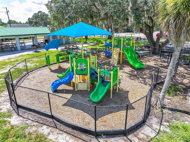 1330 Rhodes Ave, Sarasota, FL 34239 - photo 24