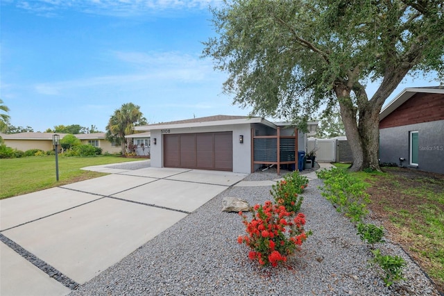 5108 Medalist Rd, Sarasota, FL 34243 - photo 3