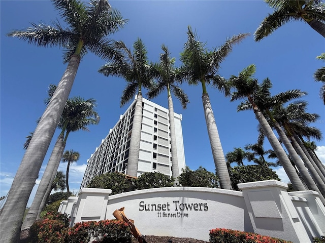 11 Sunset Dr Unit 502, Sarasota, FL 34236 - photo 1