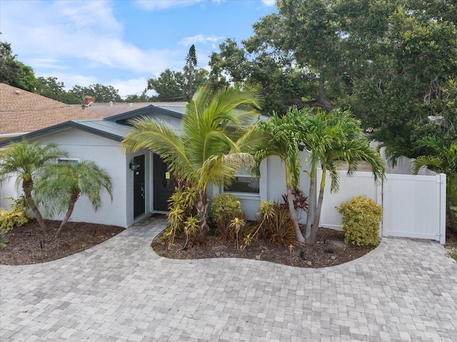 1041 S Tuttle Ave, Sarasota, FL 34237 - photo 2