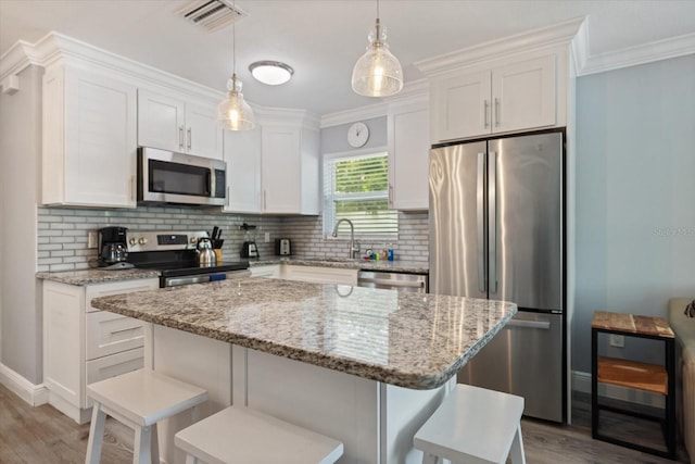 1041 S Tuttle Ave, Sarasota, FL 34237 - photo 6