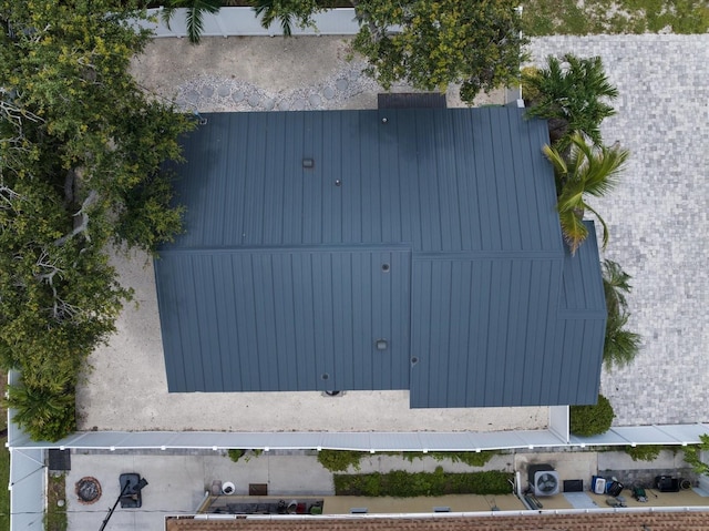 1041 S Tuttle Ave, Sarasota, FL 34237 - photo 27
