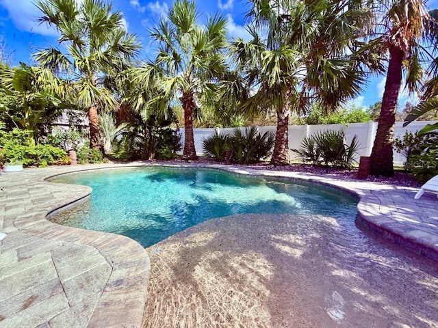 3690 Sunday Dr, Deltona, FL 32738 - photo 2