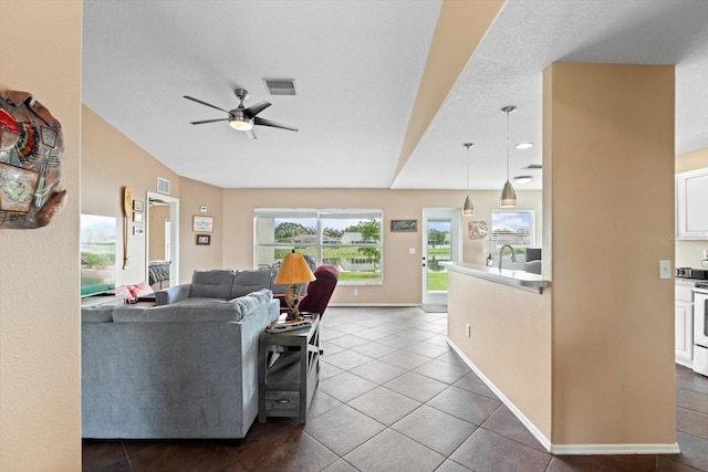 11814 Colyar Ln, Parrish, FL 34219 - photo 6
