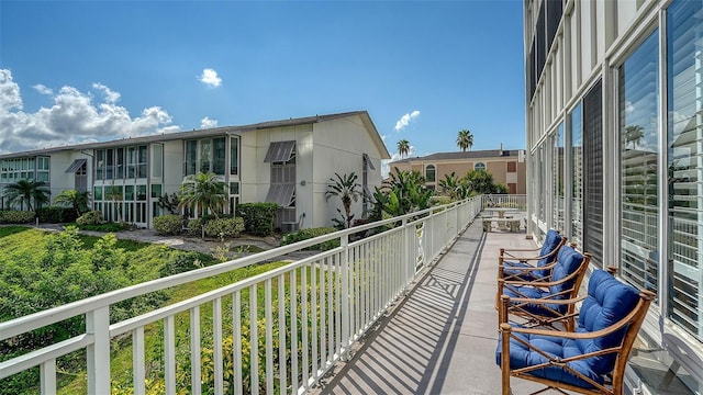 1055 W Peppertree Dr Unit 106Aa, Sarasota, FL 34242 - photo 33