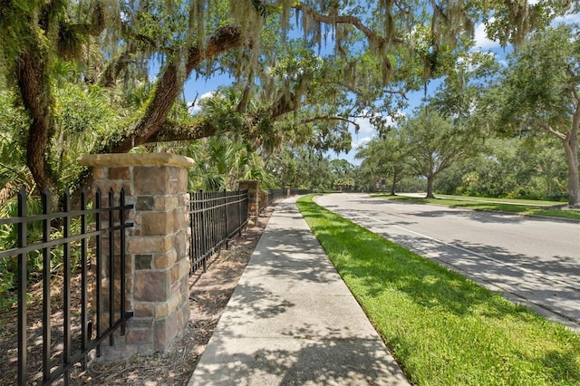 9435 Swaying Branch Rd, Sarasota, FL 34241 - photo 4