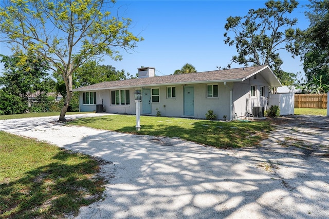 339 Suwanee Ave, Sarasota, FL 34243 - photo 1