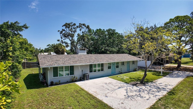 339 Suwanee Ave, Sarasota, FL 34243 - photo 41