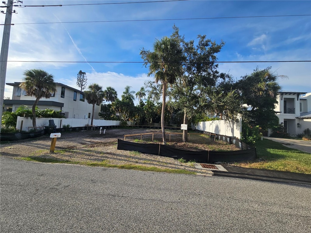 1603 Bay Rd, Sarasota, FL 34239 - photo 2