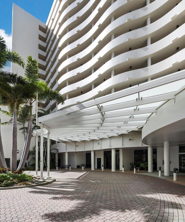 1255 N Gulfstream Ave Unit 408, Sarasota, FL 34236 - photo 1