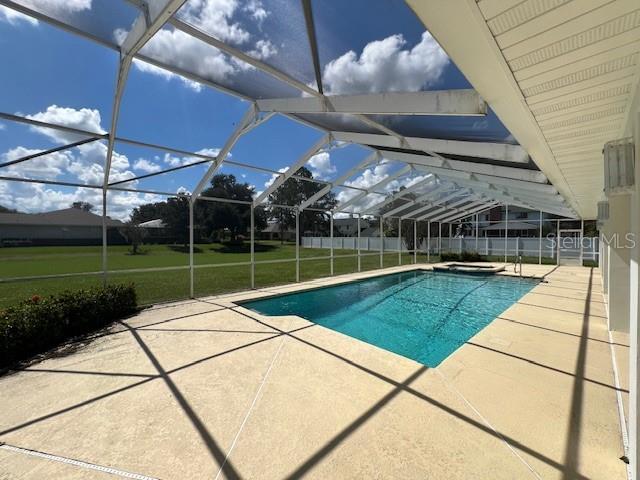 2418 Berkshire Dr, Winter Haven, FL 33884 - photo 35