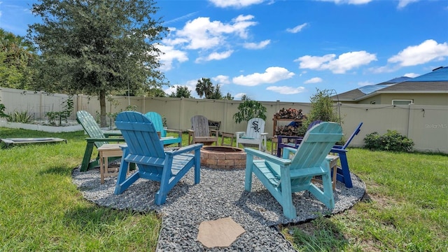 view of yard featuring an outdoor fire pit