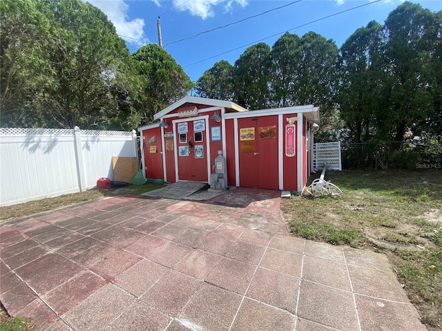 view of outdoor structure