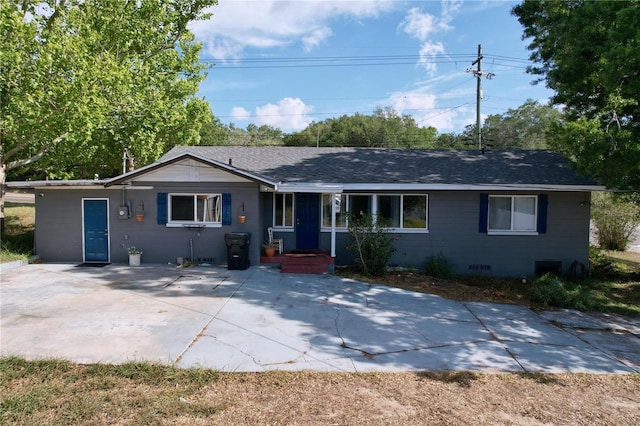 105 Old Connersville Rd, Bartow, FL 33830 - ranch-style house featuring a patio area and a shingled roof