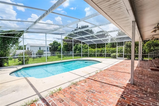 900 Howard Ter NW, Winter Haven, FL 33881 - view of swimming pool featuring a lanai, a ceiling fan, and a patio area
