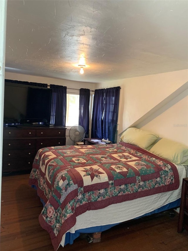 402 S Franklin St, Sebring, FL 33870 - bedroom featuring wood finished floors