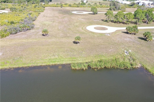 Listing photo 3 for 1 Tarpon Ct, Placida FL 33946