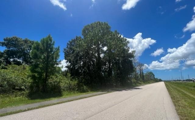 Listing photo 3 for 4467 S Access Rd, Englewood FL 34224