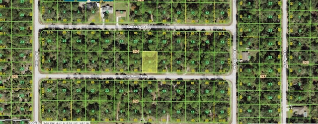 Listing photo 2 for 17100 Portland Ave, Port Charlotte FL 33948