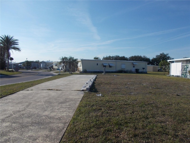 Listing photo 2 for 6581 Center Ln, North Port FL 34287