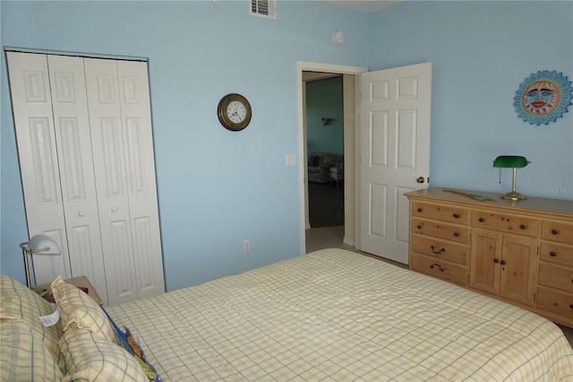 bedroom with a closet