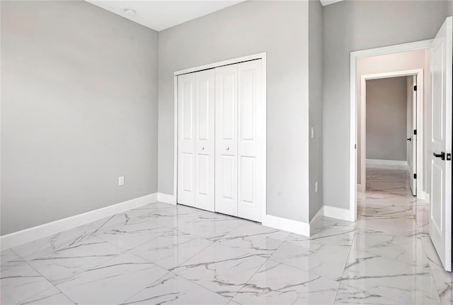 bedroom with a closet