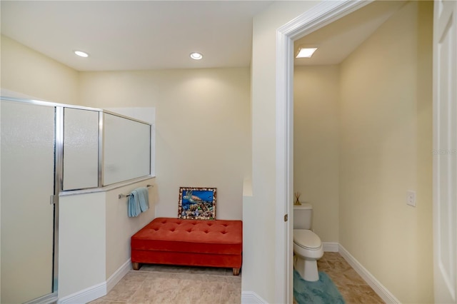 full bathroom featuring baseboards, recessed lighting, tile patterned flooring, a shower stall, and toilet