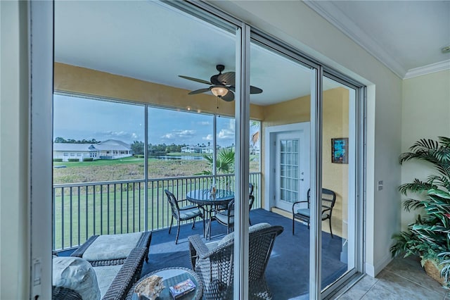 exterior space featuring a ceiling fan