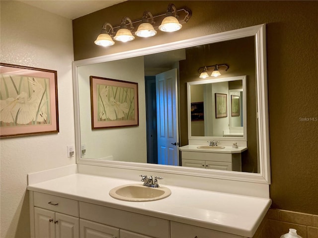 bathroom with vanity