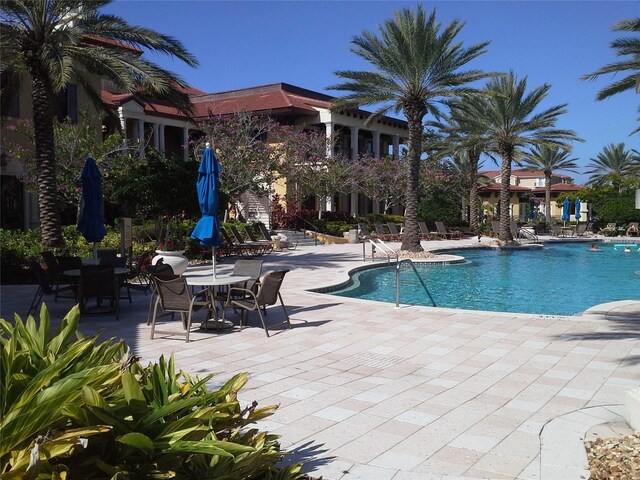 98 Vivante Blvd Unit 98412, Punta Gorda, FL 33950 - pool featuring a patio area