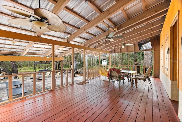 deck with ceiling fan