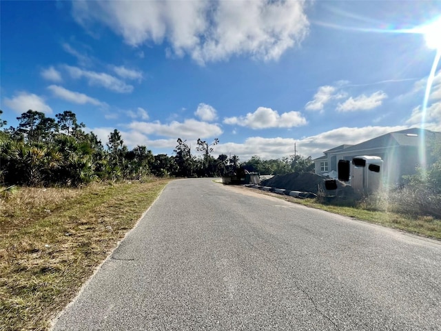 Listing photo 3 for Kiska Rd, North Port FL 34288