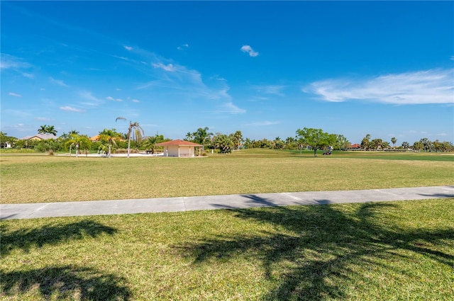 exterior space featuring a yard