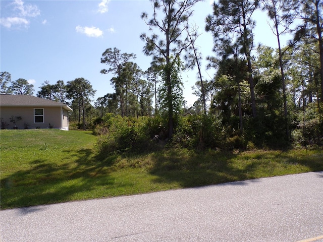 Listing photo 2 for 12067 Van Lenten Blvd, Port Charlotte FL 33981