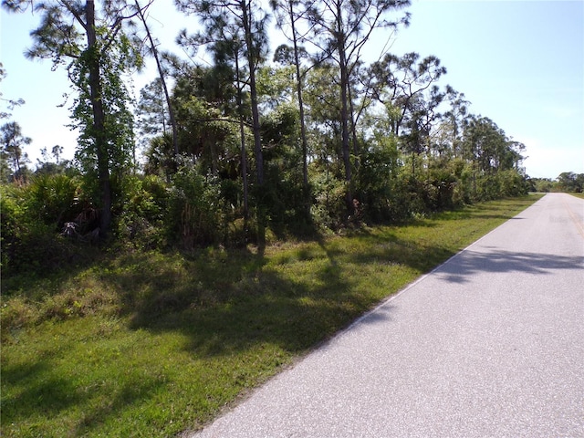 Listing photo 3 for 12067 Van Lenten Blvd, Port Charlotte FL 33981