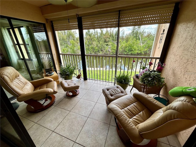 sunroom / solarium with a healthy amount of sunlight