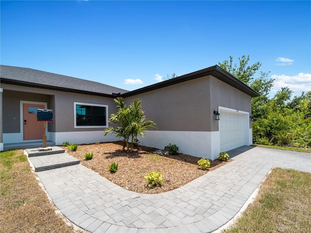 view of front of house featuring a garage